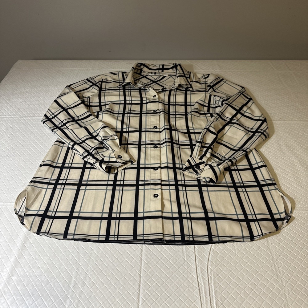 SUSAN GRAVER Open Plaid Stretch Woven Button Front Blouse Shirt Size‎ Medium